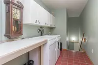 View 16
