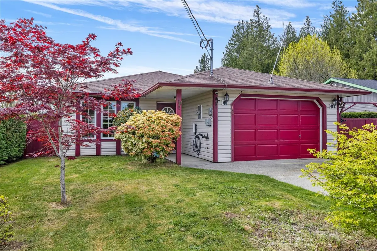 769 Phillips St, Parksville BC V9P 1A7
