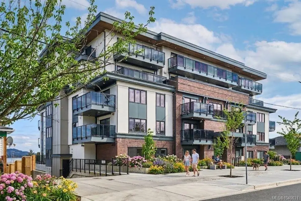 45 Haliburton St #407, Nanaimo BC V9R 4V6
