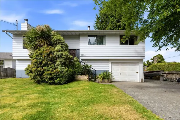 1550 Larch Rd, Ucluelet BC V0R 3A0 - 4 bed, 3.0 bath in Ucluelet