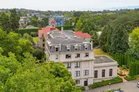 View 32