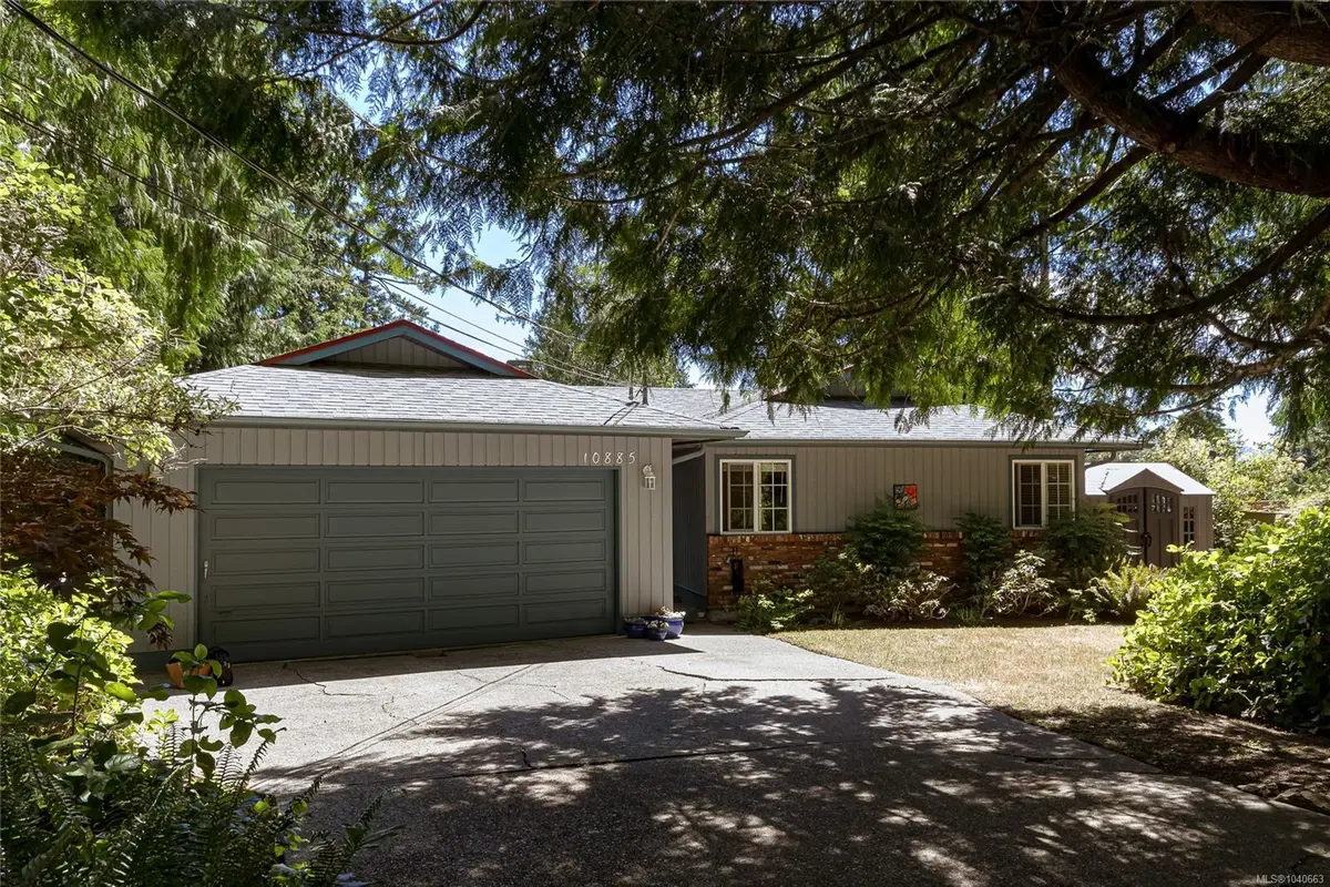 10885 Boas Rd, North Saanich BC V8L 5J1