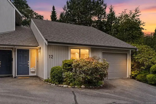 4041 Saanich Rd #12, Saanich BC V8X 1Z2 - 2 bed, 1.0 bath in Saanich