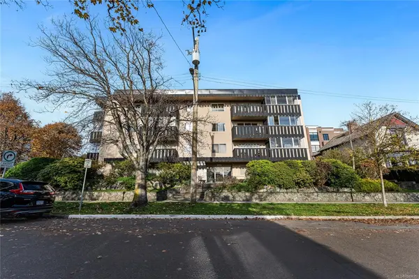 1000 McClure St #302, Victoria BC V8V 3E9 - 1 bed, 1.0 bath in Victoria