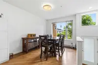 View 10