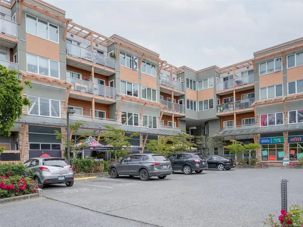 611 Brookside Rd #404, Colwood BC V9C 0C3 - 1 bed, 1.0 bath in Colwood