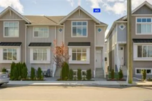 10480 Resthaven Dr #3, Sidney BC V8L 3H7 - 3 bed, 4.0 bath in Sidney