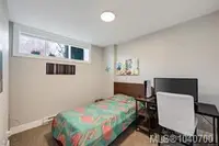 View 24