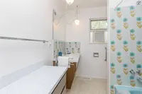 View 16