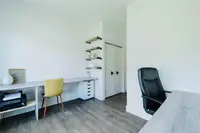 View 32