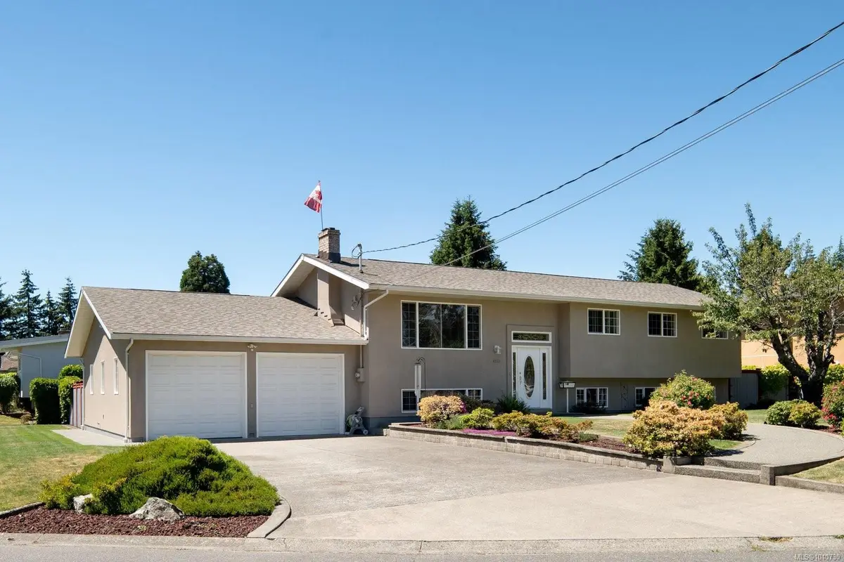 4150 Longview Dr, Saanich BC V8N 2L1