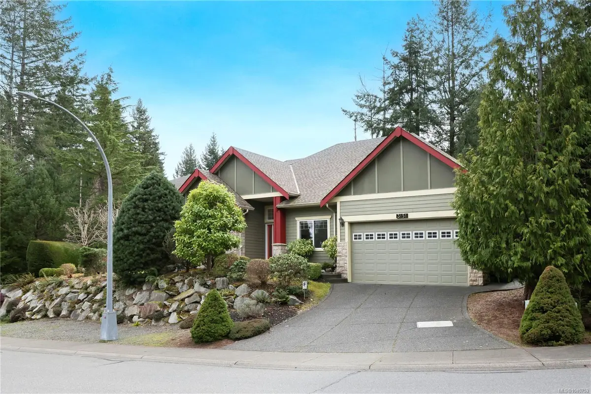 3151 Klanawa Cres, Courtenay BC V9N 3Z9