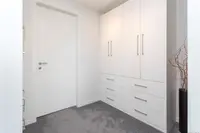 View 25
