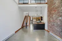 View 32