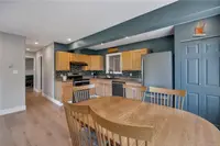 View 10