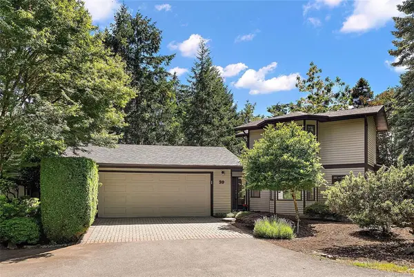 1255 Wain Rd #39, North Saanich BC V8L 4R4 - 2 bed, 3.0 bath in North Saanich