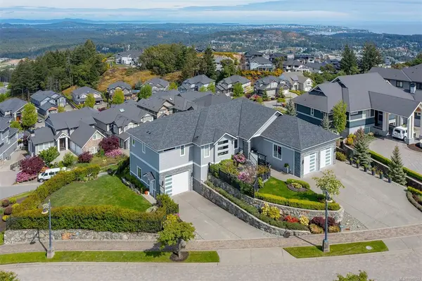 2259 Compass Pointe Pl, Langford BC V9B 6X4 - 4 bed, 4 bath property for sale in Langford