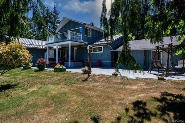 2239 Oyster Garden Rd, Campbell River BC V9H 1E7 - 4 bed, 3 bath in Campbell River