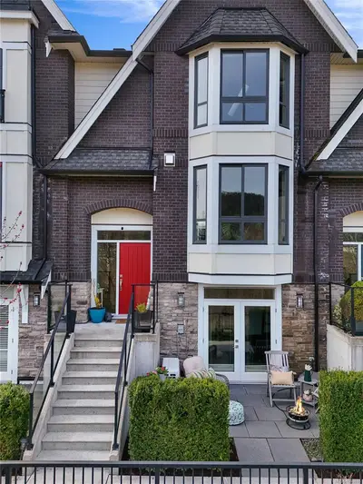 2826 Turnstyle Cres, Langford BC V9B 0T8