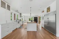 View 16