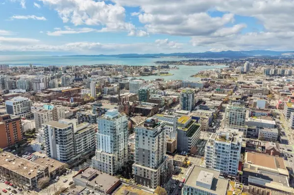 845 Johnson St #401, Victoria BC V8W 0G3 - 1 bed, 1.0 bath in Victoria