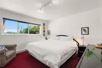 View 10