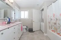 View 16