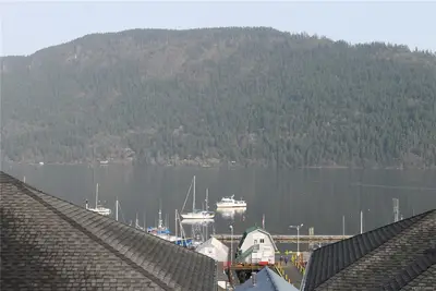 1721 Wilmot Rd, Cowichan Bay BC V0R 1N1