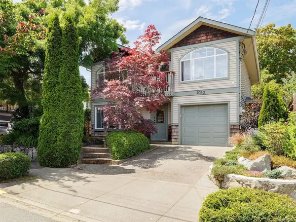 1040 Alston St, Victoria BC V9A 7P6 - 3 bed, 3.0 bath in Victoria