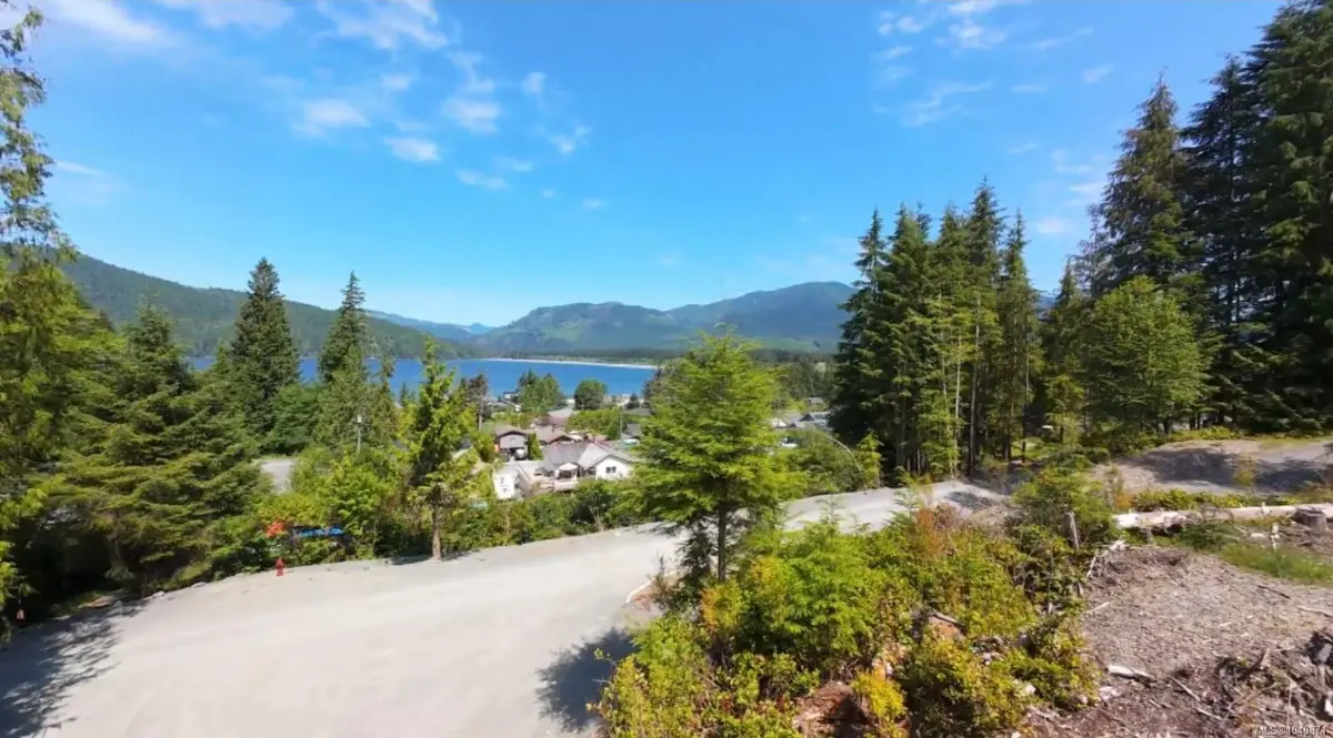 16997 Beachview Dr, Port Renfrew BC V0S 1K0