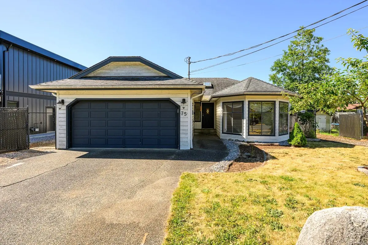 75 Washington Dr, Campbell River BC V9W 5M3
