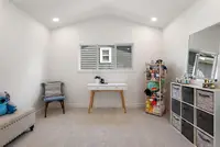 View 19