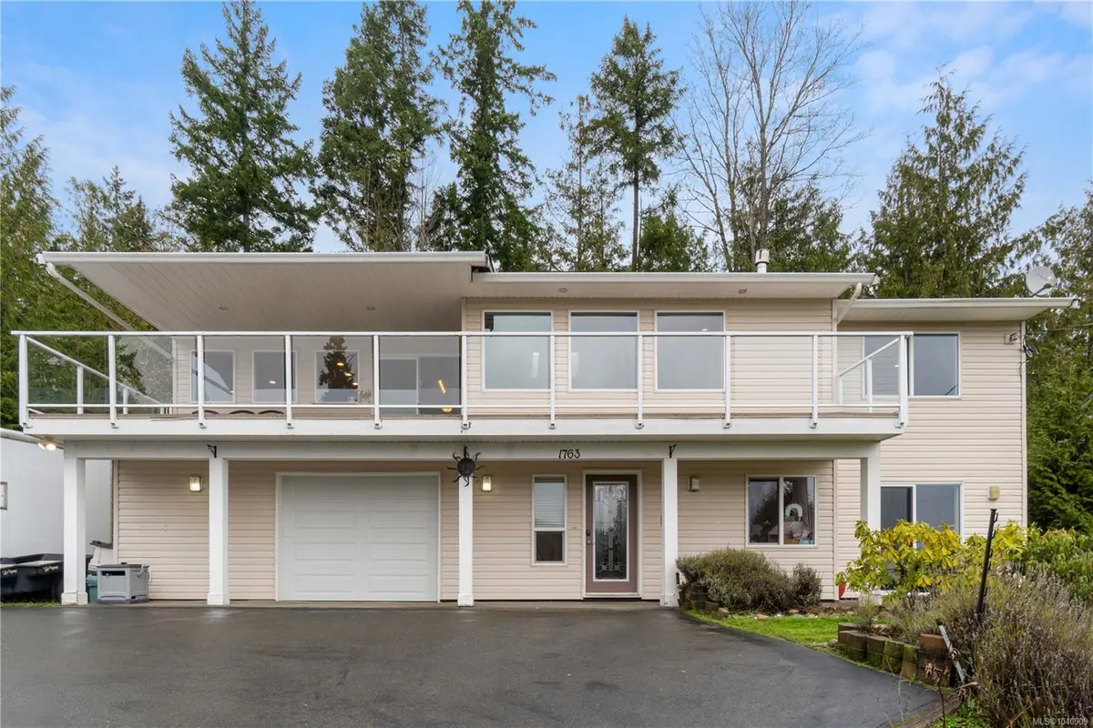 1763 Martini Way, Qualicum Beach BC V9K 2S3