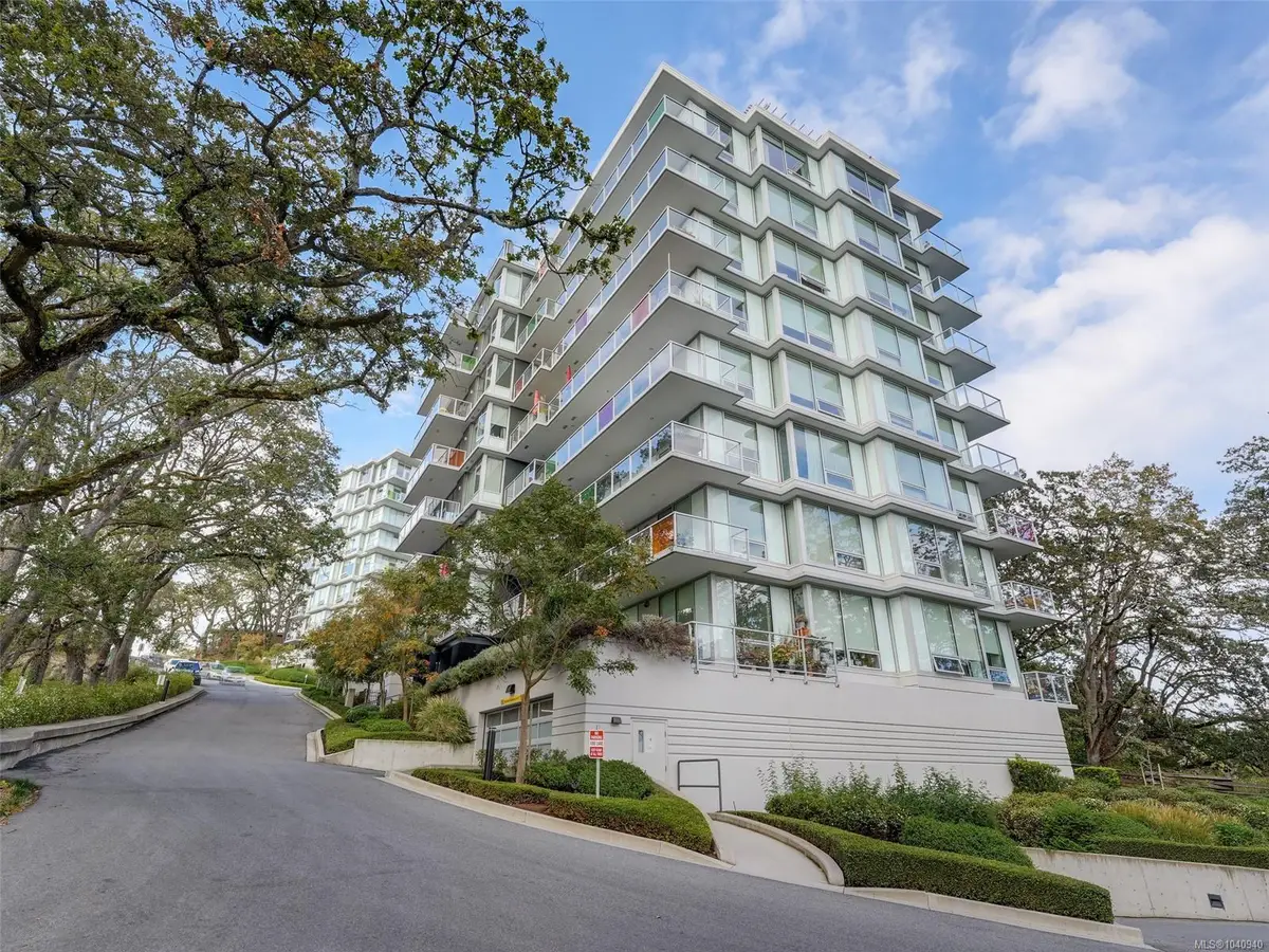4009 Rainbow Hill Lane #603, Saanich BC V8X 0B3
