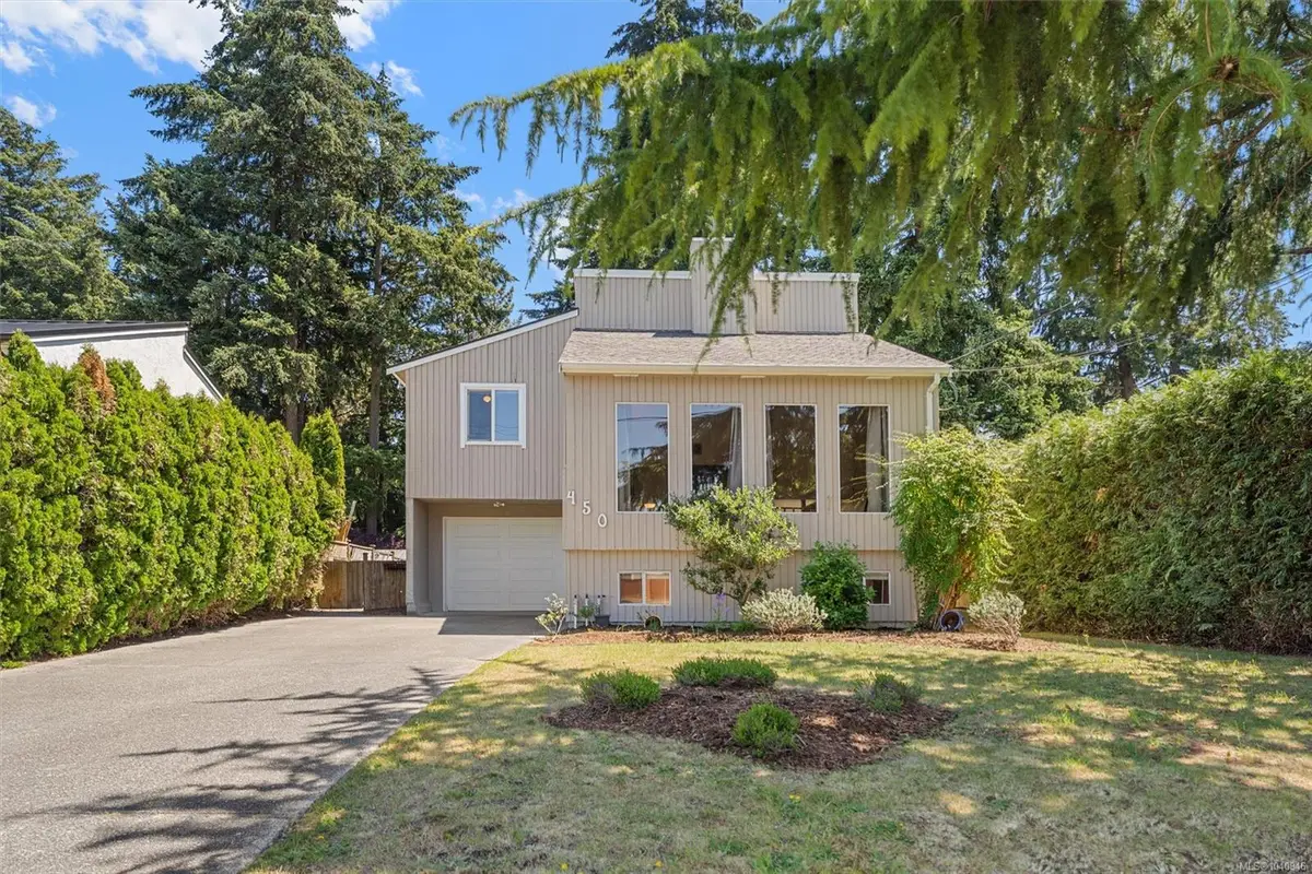 450 Terrahue Rd, Colwood BC V9C 2B5