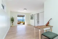 View 23