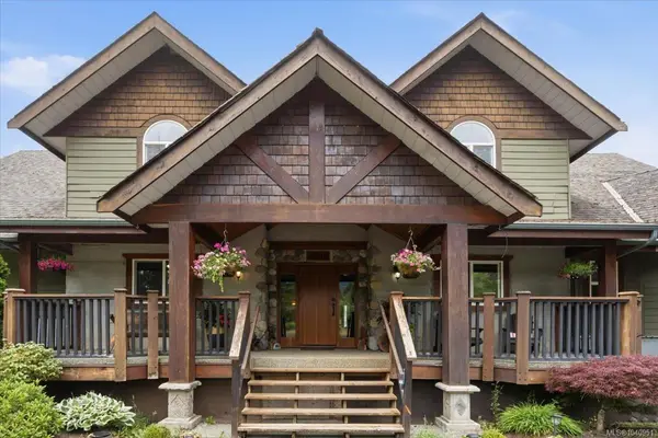 8204 Wellham Rd, Port Alberni BC V9Y 8N1 - 6 bed, 5.0 bath in Port Alberni