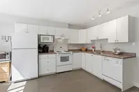 View 32