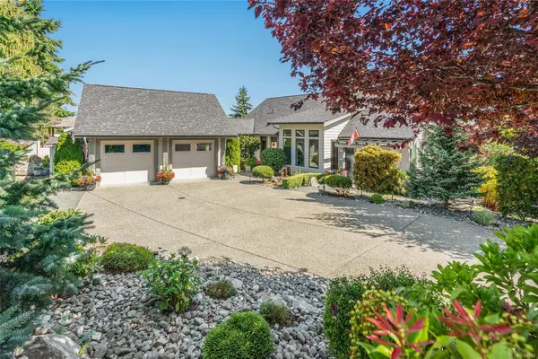 430 Walker Ave, Ladysmith BC V9G 1V7 - 3 bed, 3.0 bath in Ladysmith