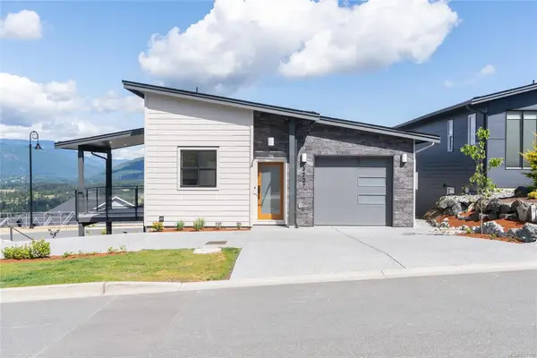 3227 Woodrush Dr, Duncan BC V9L 0J9 - 3 bed, 2.0 bath in Duncan