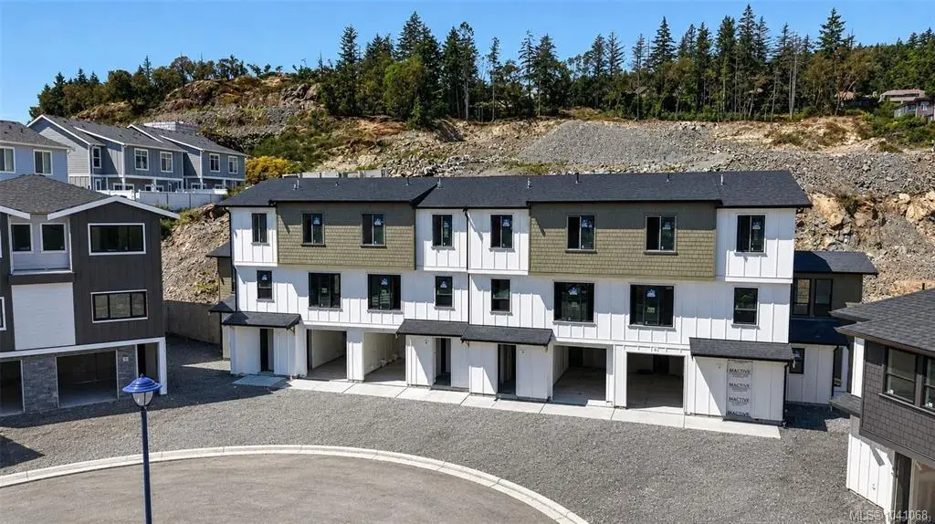 840 BLACKBIRD Pl, Langford BC V9B 6H4