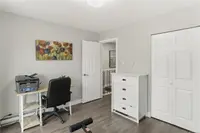 View 32