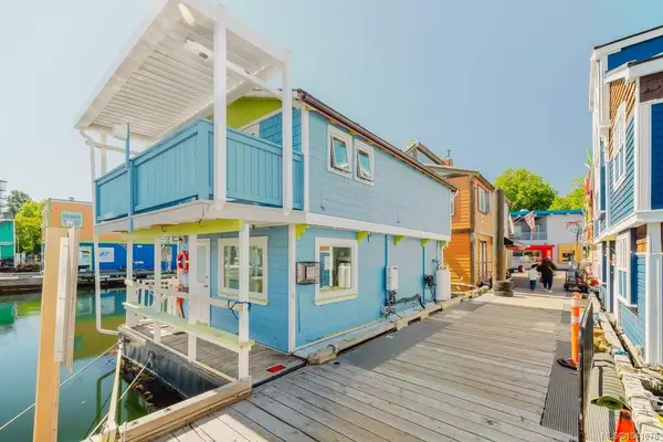 1 Dallas Rd #C2, Victoria BC V8V 0B2 - 1 bed, 1.0 bath in Victoria