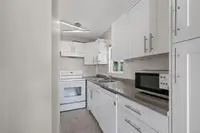 View 10