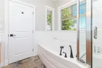 View 25