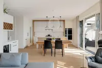View 10