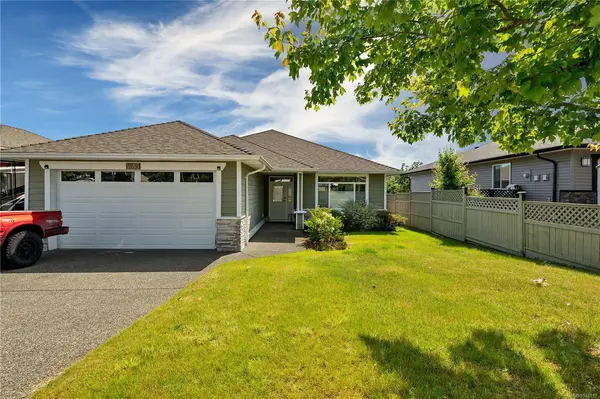 3785 Valhalla Dr, Campbell River BC V9H 0C1 - 3 bed, 2 bath property for sale in Campbell River