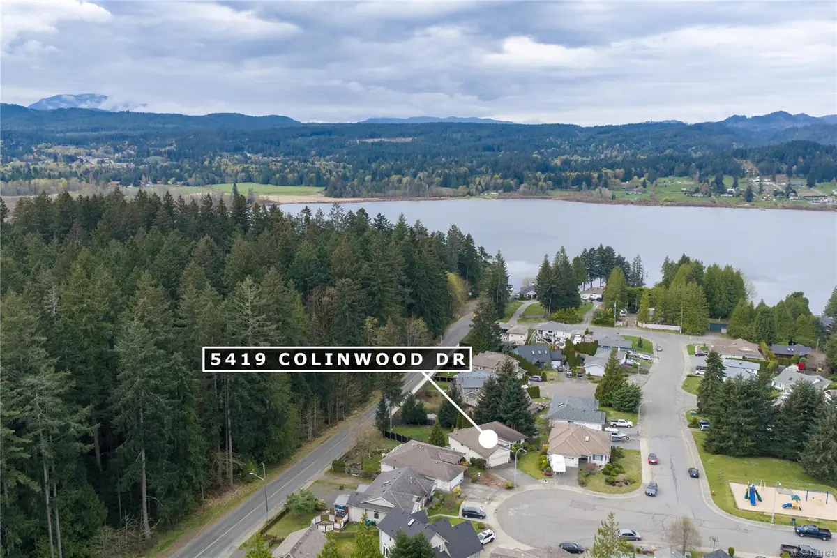 5419 Colinwood Dr, Nanaimo BC V9T 6G2