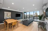 View 32