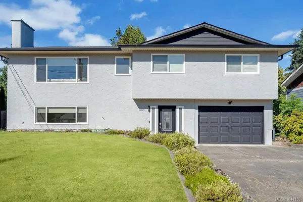 1185 Stuart Pl, Ladysmith BC V9G 1P4 - 5 bed, 3.0 bath in Ladysmith